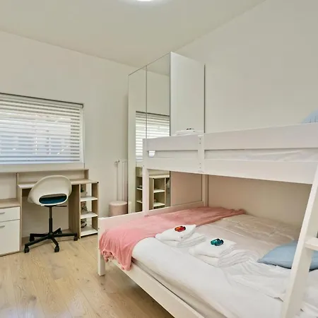 Modern Town House With Great Terrace At 100 Meters From Beach Ostend
