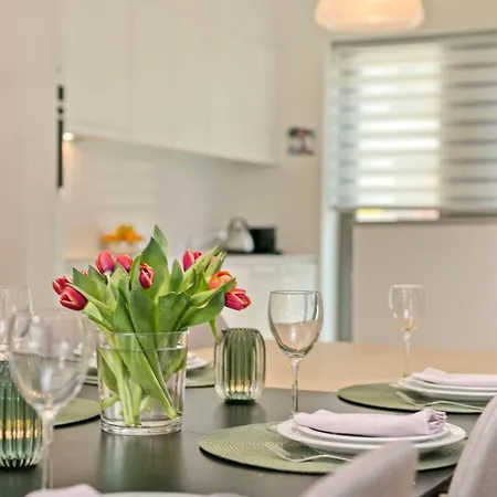 Modern Town House With Great Terrace At 100 Meters From Beach *